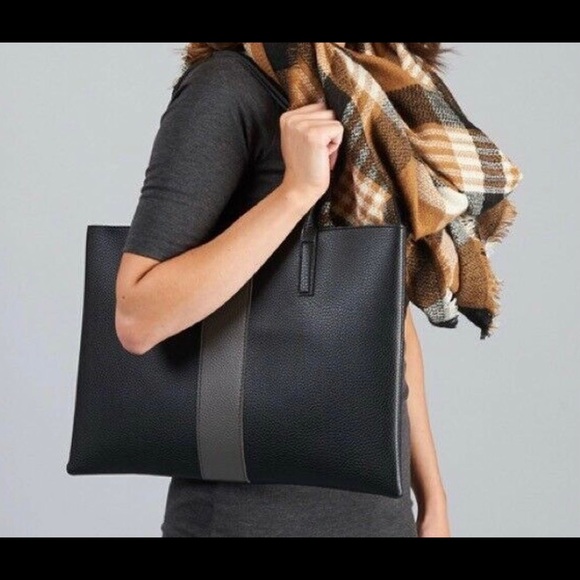 🔴🔴Vince Camuto x FabFitFun Luck Tote Colorblock Slim Black Grey NWOT - Picture 2 of 6
